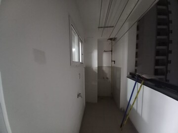 Building Lobby in 3 BHK Apartment at Jains Carlton Creek Phase 2, Khajaguda – for Rent