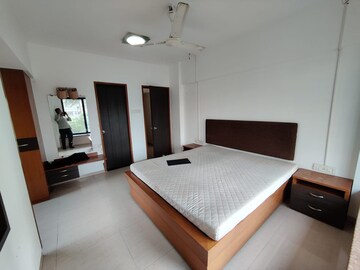 Master Bedroom in 2 BHK Apartment at Manish Sea Croft, Bandra West – for Rent