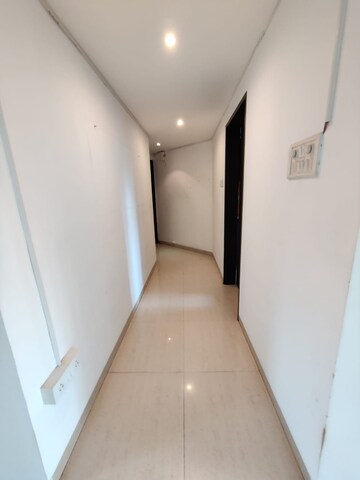  2 BHK Apartment at Manish Sea Croft, Bandra West – for Rent