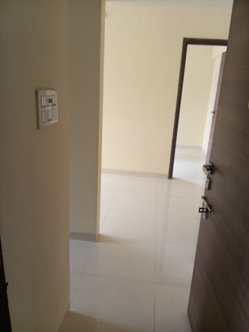 Room in 1 BHK Apartment at Goregaon West – for Rent