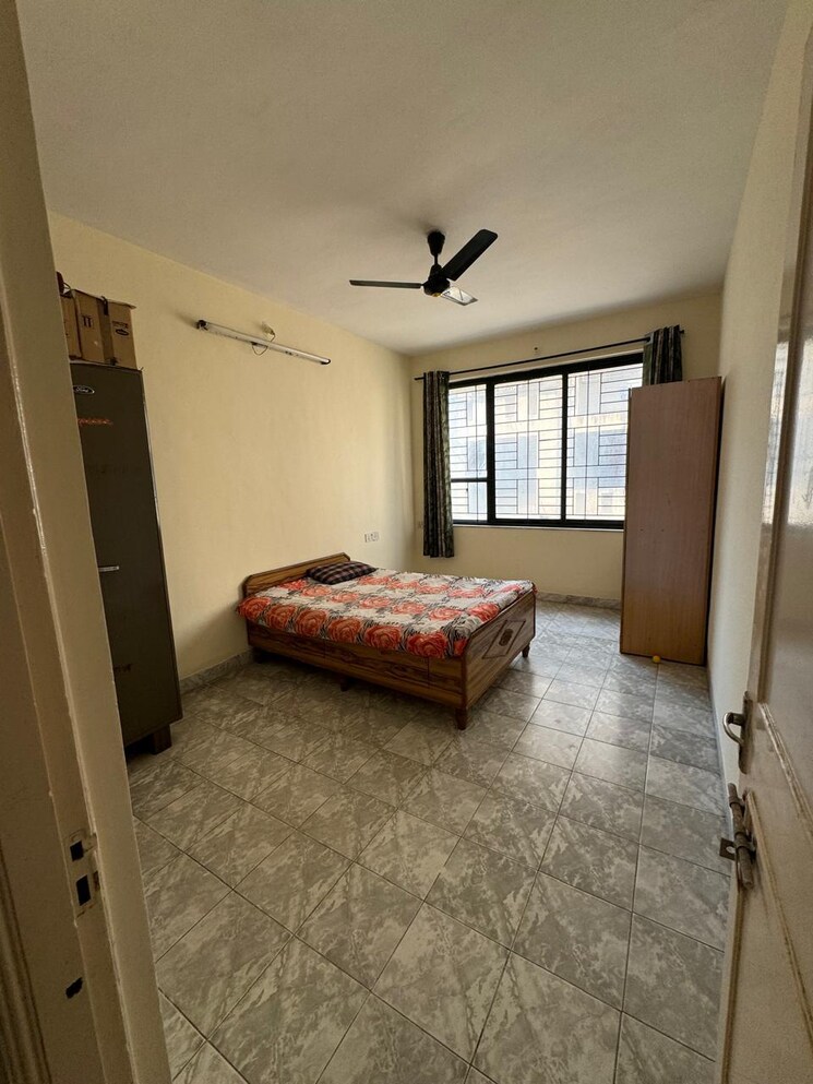 Master Bedroom, salunkhe vihar society 2 Bedroom 1200 Sq.Ft. Apartment In Salunkhe Vihar Society Pune 8675914