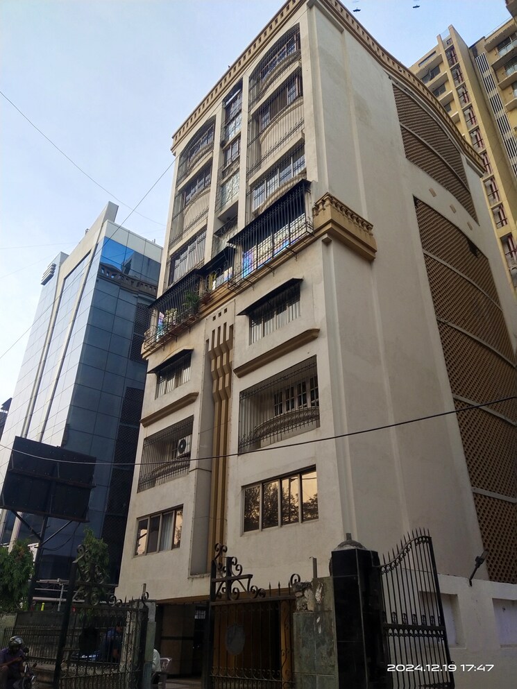 Exterior View, renaisance-towers 3 Bedroom 2100 Sq.Ft. Apartment In Andheri West Mumbai 8675921