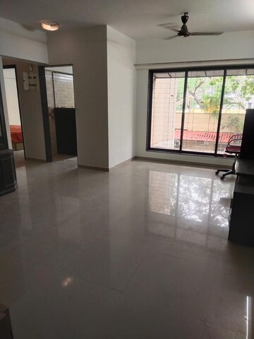 2 BHK Apartment For Sale in Goregaon West