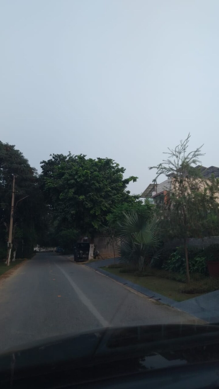 Master Bedroom, ansal-continental-villas 3.5 Bedroom 204 Sq.Yd. Independent House In Sector 22 Gurgaon 8675942