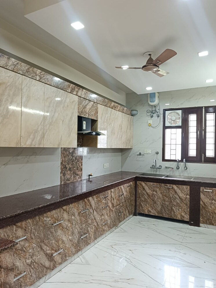 Kitchen, m3m-woodshire 3 Bedroom 1943 Sq.Ft. Apartment In Sector 107 Gurgaon 8675952