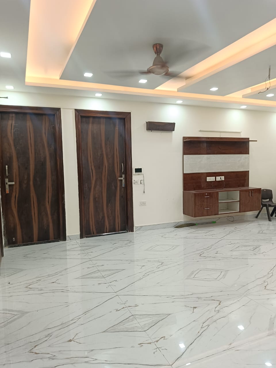3 BHK + Servant Room Apartment For Rent in M3M Woodshire