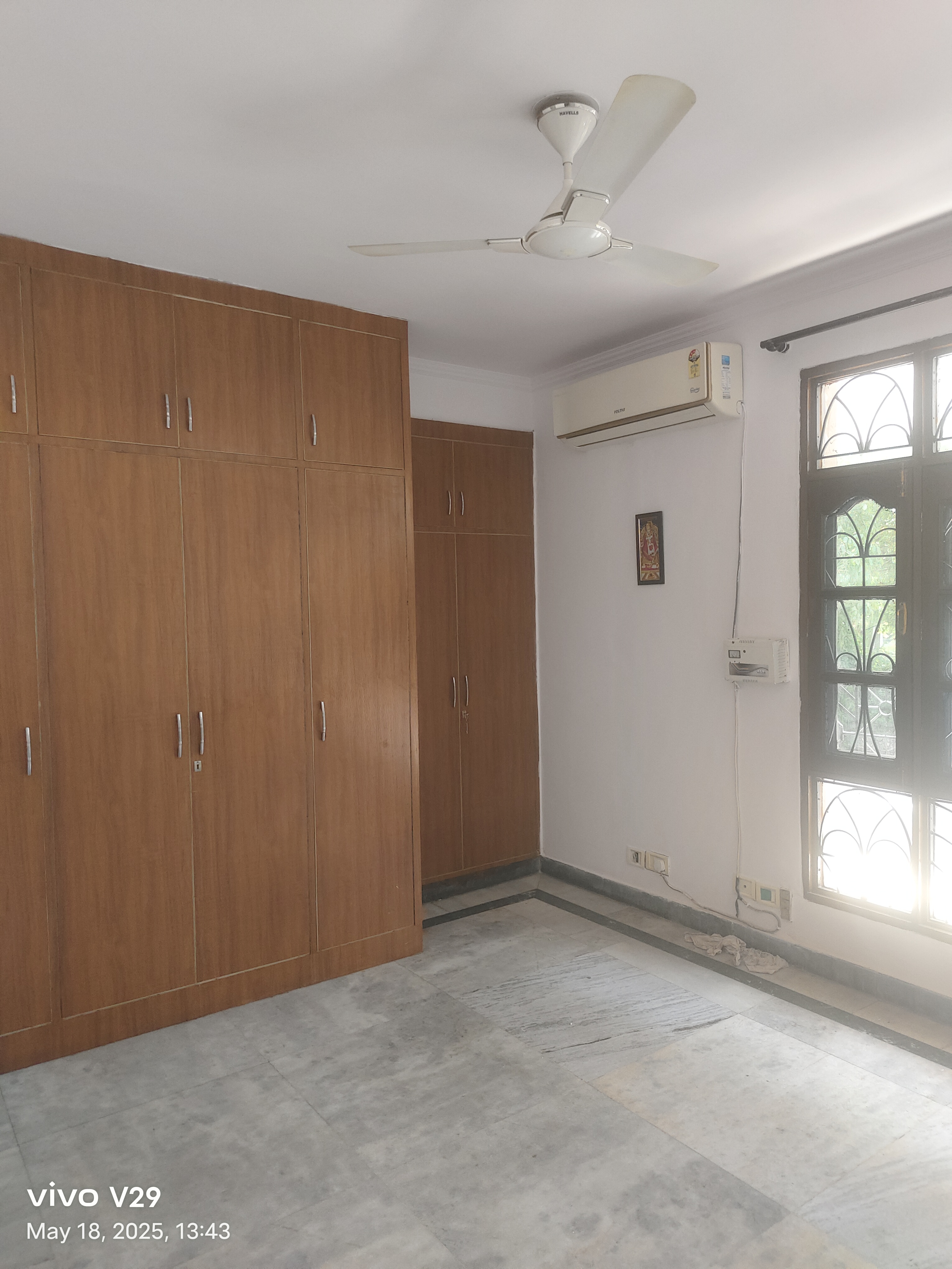 2 BHK + Study Room Apartment For Sale in Sanskriti Apartments Gurgaon