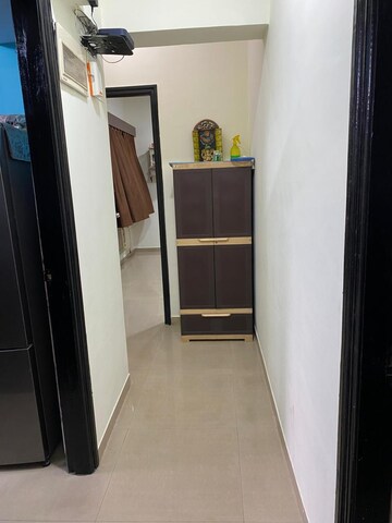 Room in 2 BHK Apartment at Lalani Residency, Kavesar – for Rent