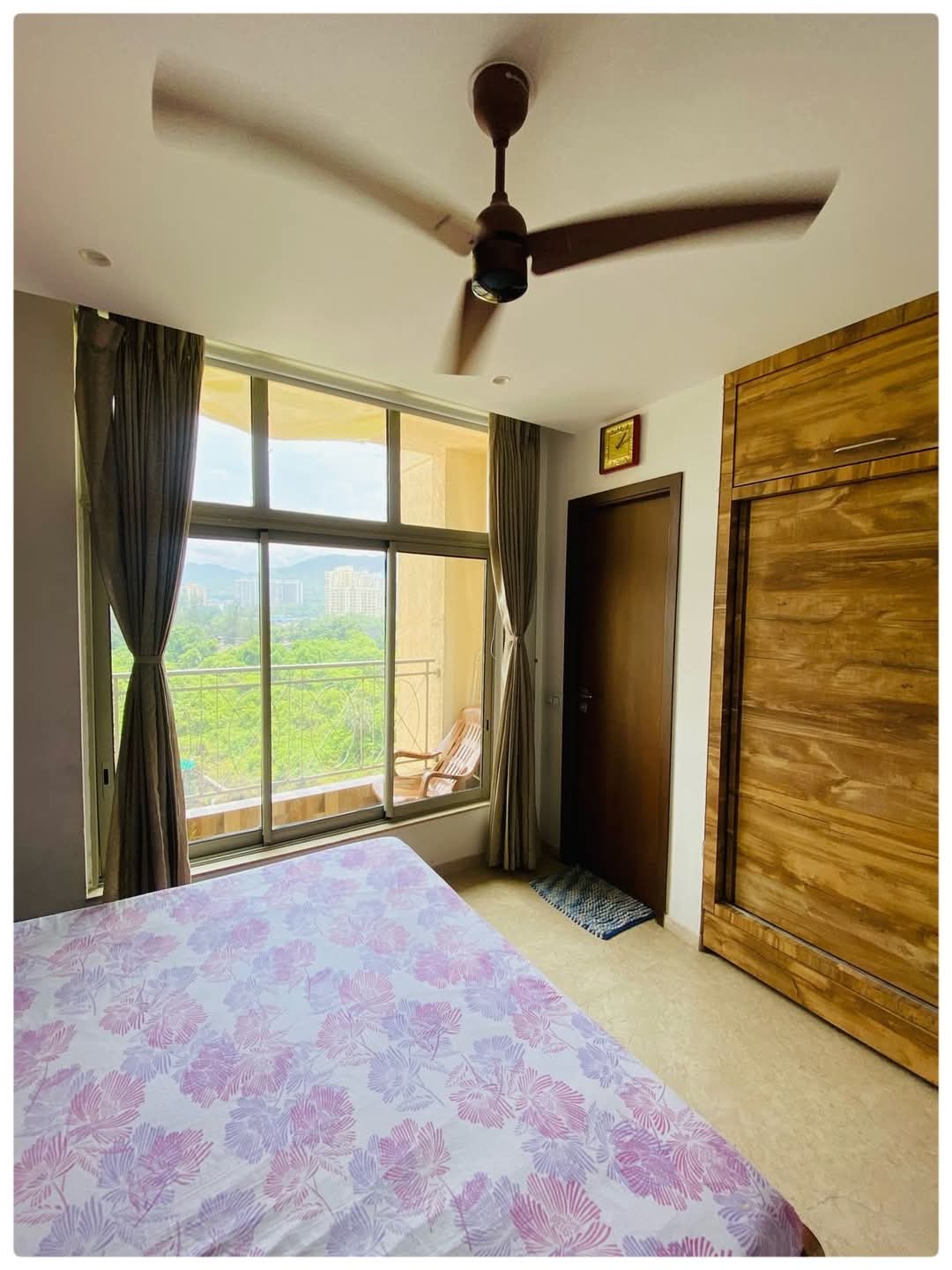 2 BHK + Pooja Room Apartment For Rent in One Hiranandani Park Fairway