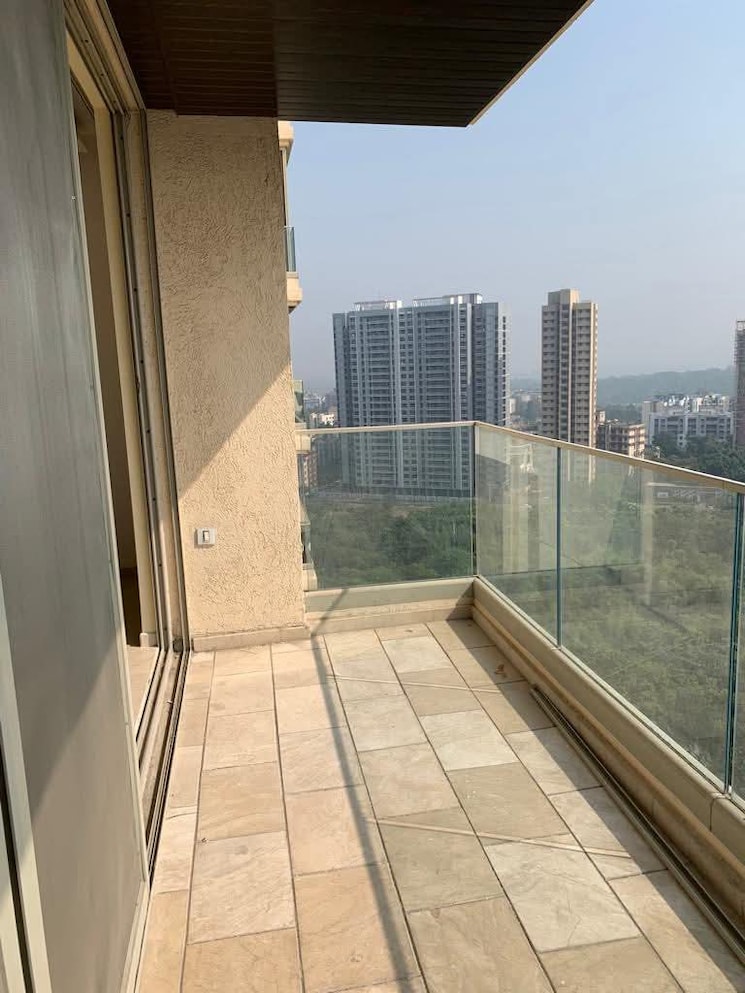 Balcony, one-hiranandani-park-barrington 3 Bedroom 1265 Sq.Ft. Apartment In Ghodbunder Road Thane 8676051