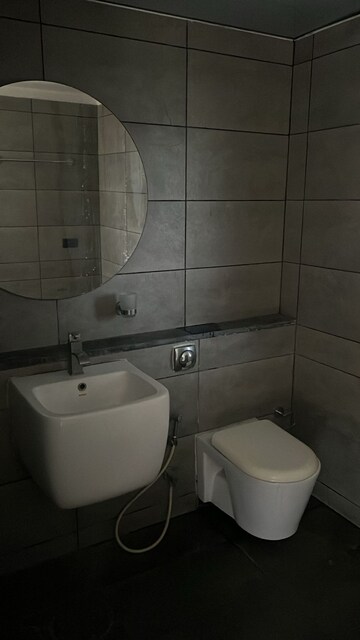 Bathroom in 5 BHK Apartment at Waterfront Condominiums, Kalyani Nagar – for Rent