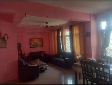 Living Room in 2 BHK Independent House at Aliganj – for Rent