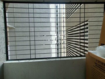 Room in 2 BHK Apartment at Shapoorji Pallonji Sensorium, Hinjewadi – for Rent
