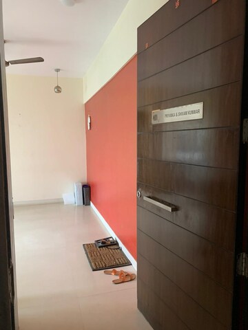 2 BHK Apartment For Sale in Lodha Luxuria, Majiwada