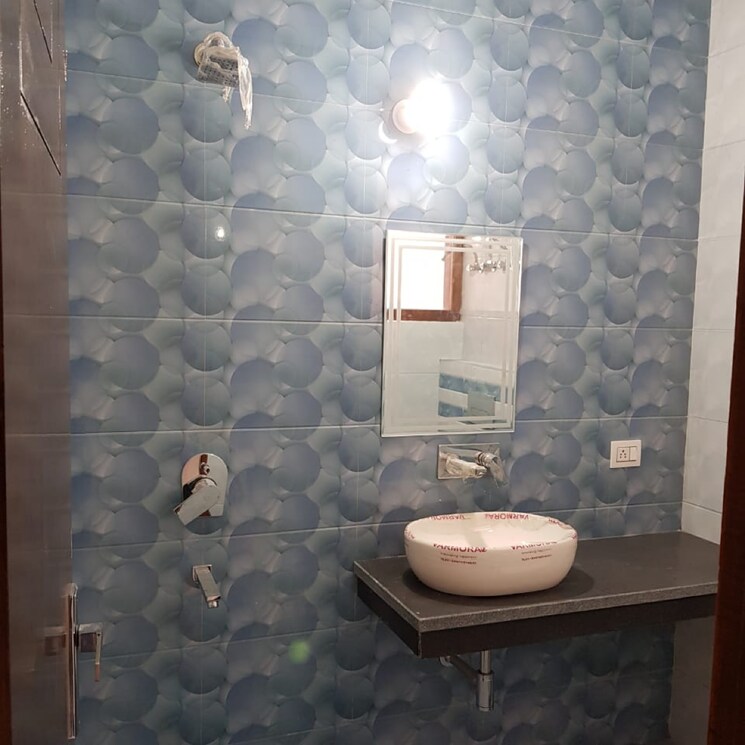 Bathroom, sector 23 2 Bedroom 1200 Sq.Ft. Builder Floor In Sector 23 Gurgaon 8676214