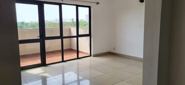 Room in 3.5 BHK Villa at Raheja Vedaanta, Sector 108 – for Rent