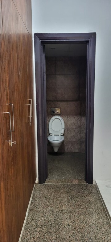 Bathroom in 3.5 BHK Villa at Raheja Vedaanta, Sector 108 – for Rent