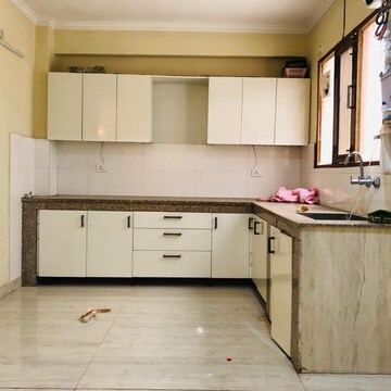 Kitchen in 2 BHK Builder Floor at Sector 21 – for Rent