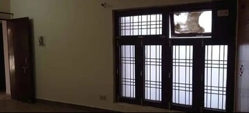 Room in 2 BHK Villa at Aliganj – for Rent