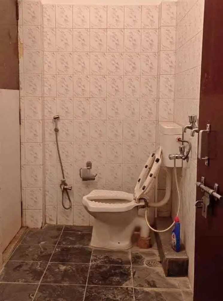 Bathroom, aliganj 2 Bedroom 960 Sq.Ft. Villa In Aliganj Lucknow 8676312