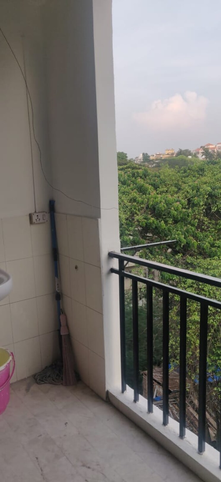Balcony, lotus-villa-banjara-hills 3 Bedroom 2200 Sq.Ft. Apartment In Banjara Hills Hyderabad 8676317