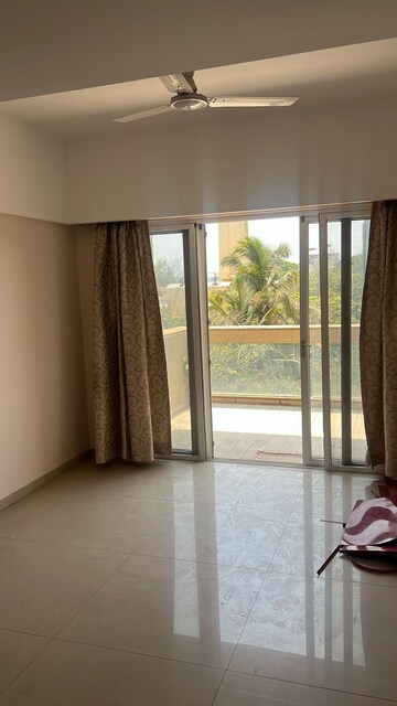 5 BHK Apartment For Rent in Model Colony