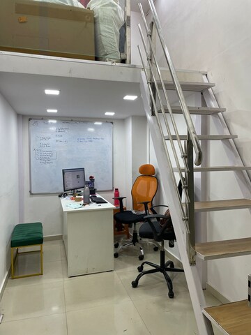  Office Space For Rent in Rustomjee Eaze Zone Mall, Malad West