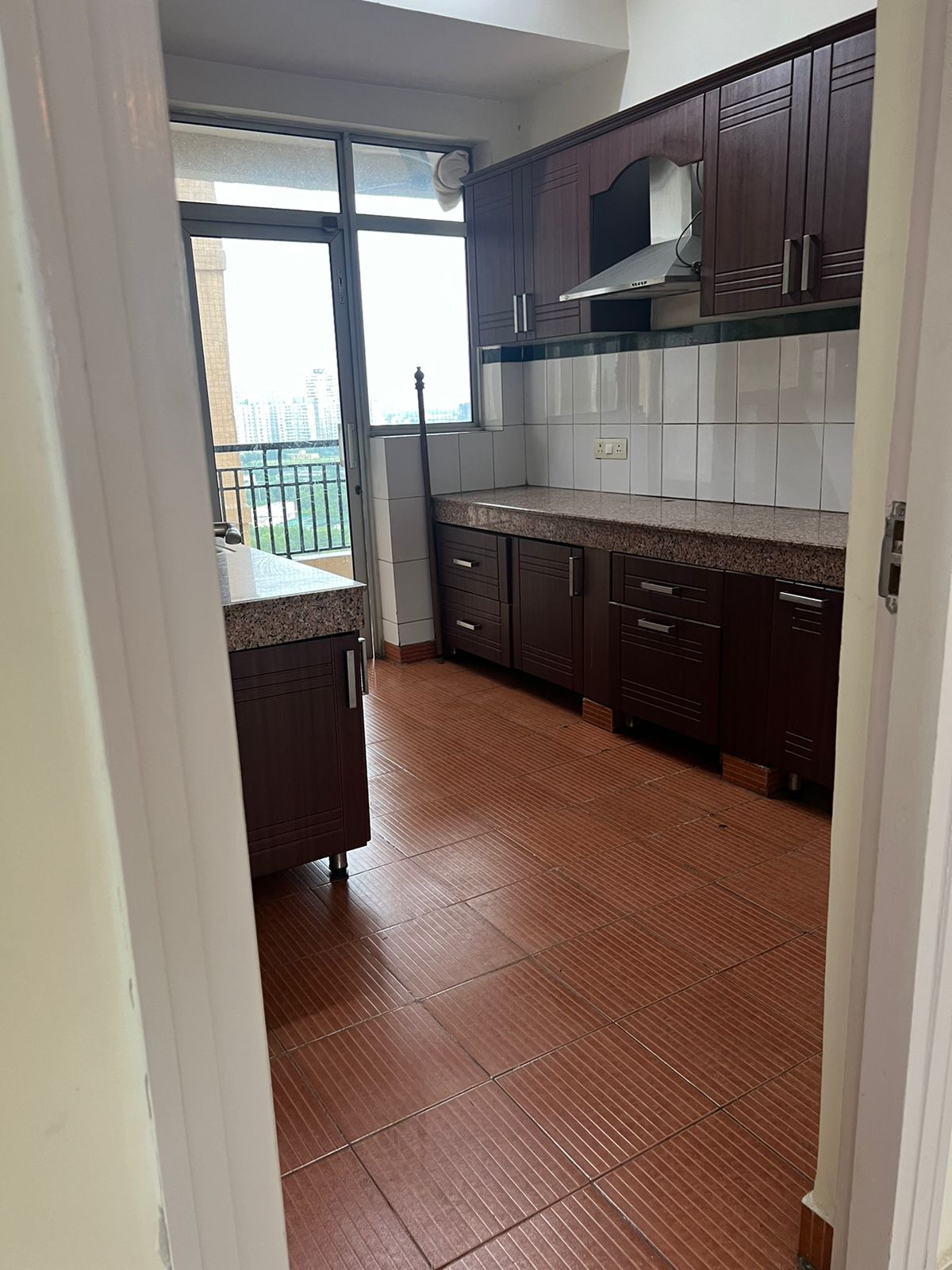 3 BHK + Servant Room 1400 Sq.Ft. Apartment in Flora Enclave Ghaziabad