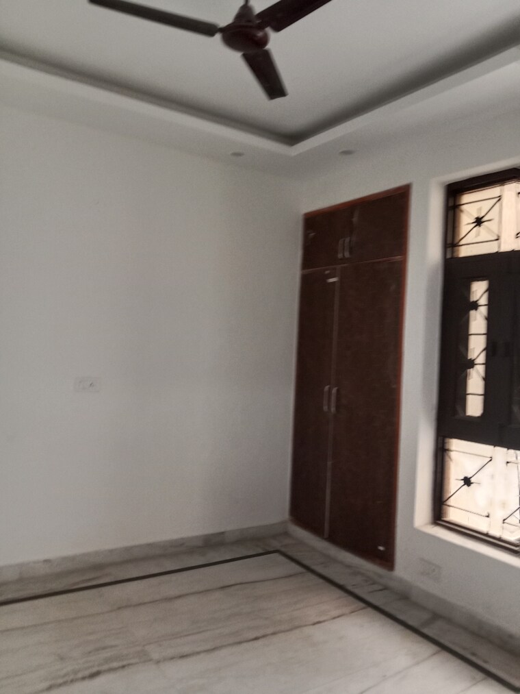 Room, green fields colony 2 Bedroom 900 Sq.Ft. Builder Floor In Green Fields Colony Faridabad 8676595