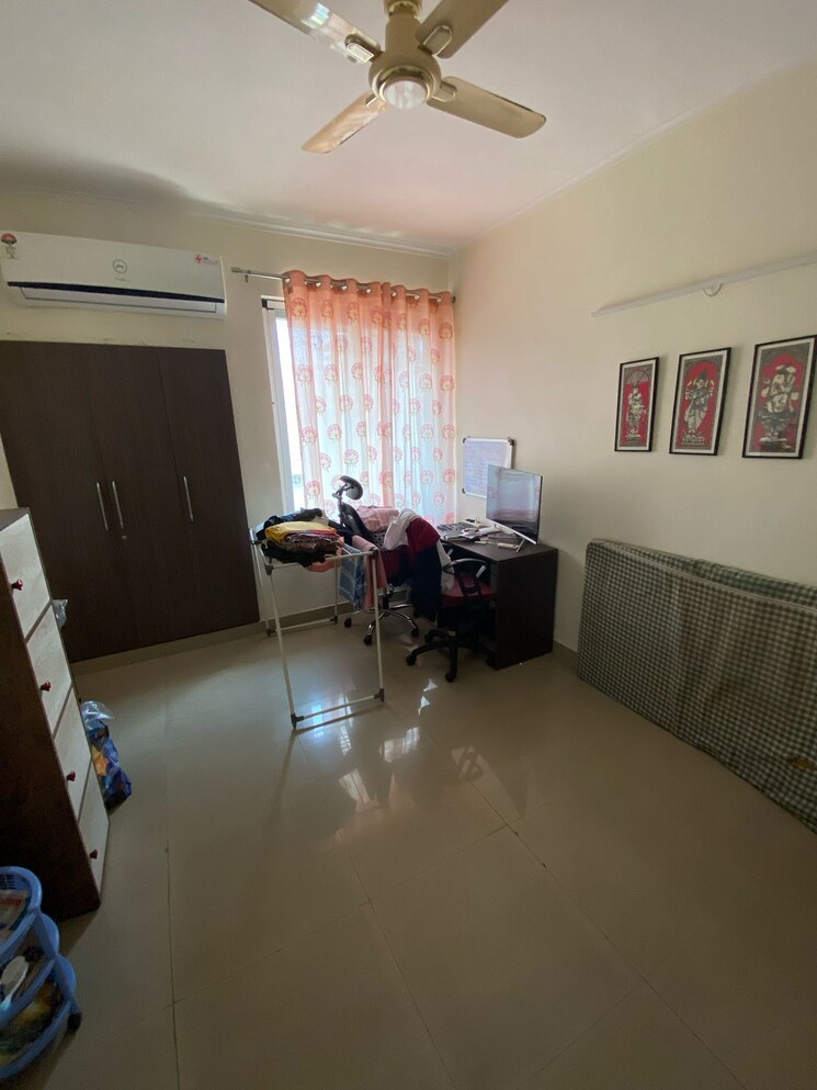 Master Bedroom, ansal-sushant-estate 1 Bedroom 735 Sq.Ft. Apartment In Sector 52 Gurgaon 8676597