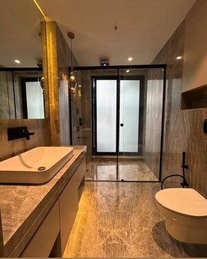 Kitchen in 3.5 BHK Builder Floor at Sector 35 – for Sale