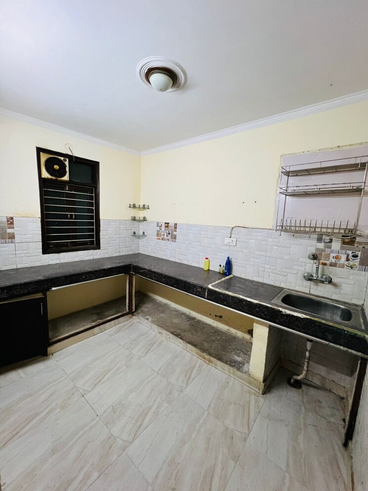 Kitchen, chattarpur 2 Bedroom 720 Sq.Ft. Builder Floor In Chattarpur Delhi 8676773