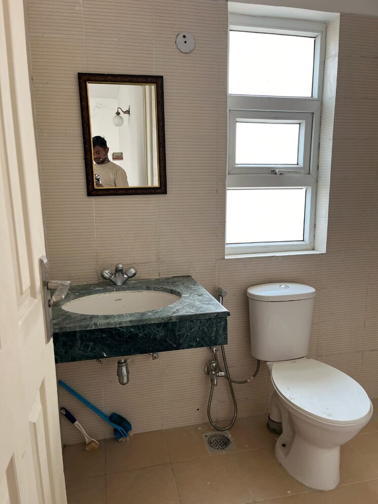 Bathroom, puri-vip-floors 4 Bedroom 4500 Sq.Ft. Apartment In Sector 81 Faridabad 8676834