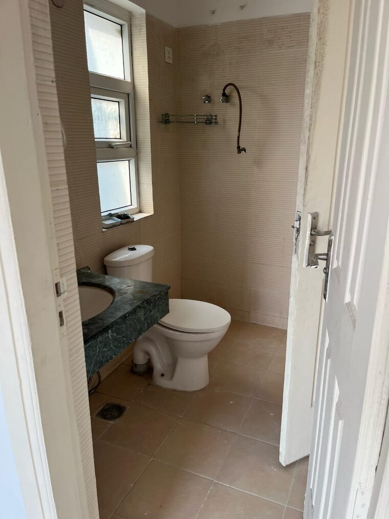 Bathroom, puri-vip-floors 4 Bedroom 4500 Sq.Ft. Apartment In Sector 81 Faridabad 8676834