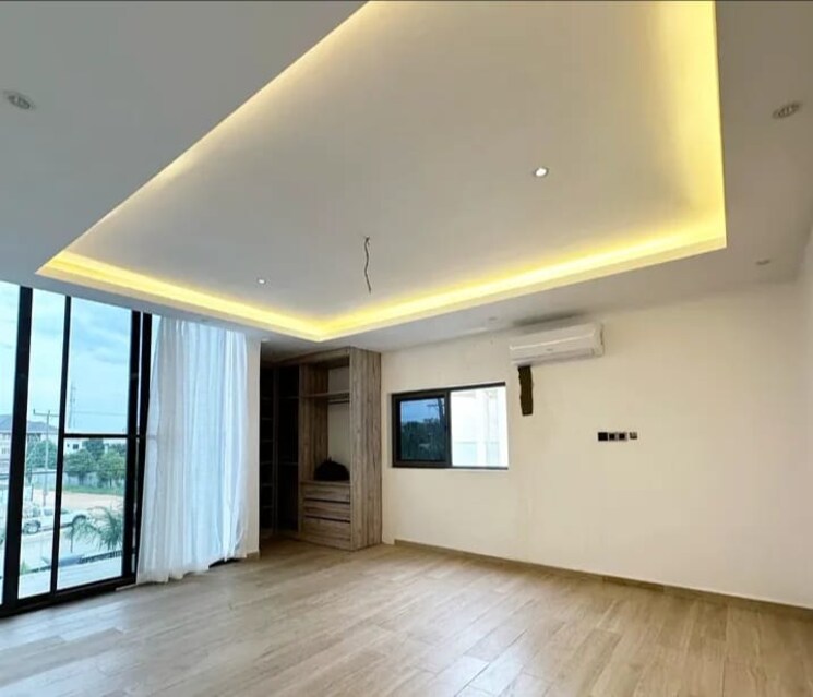 Room, sector 28 4 Bedroom 3150 Sq.Ft. Builder Floor In Sector 28 Faridabad 8676858