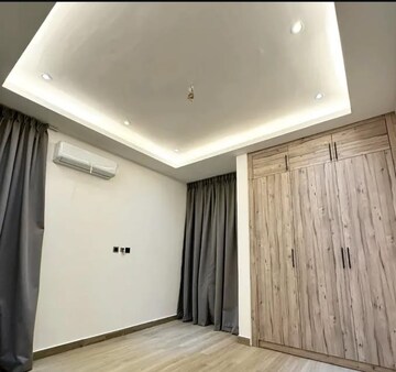 Room in 4 BHK Builder Floor at Sector 28 – for Sale