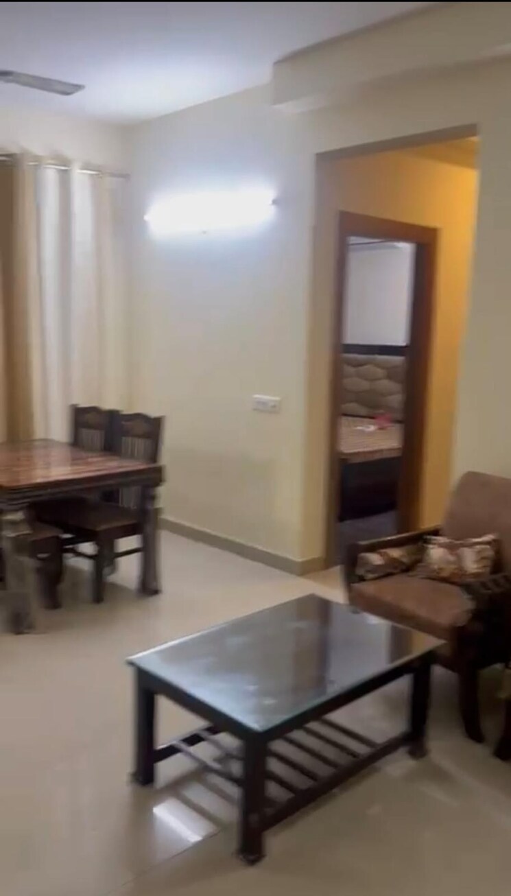 Living Room, jaypee-greens-kosmos 2 Bedroom 850 Sq.Ft. Apartment In Sector 134 Noida 8676822