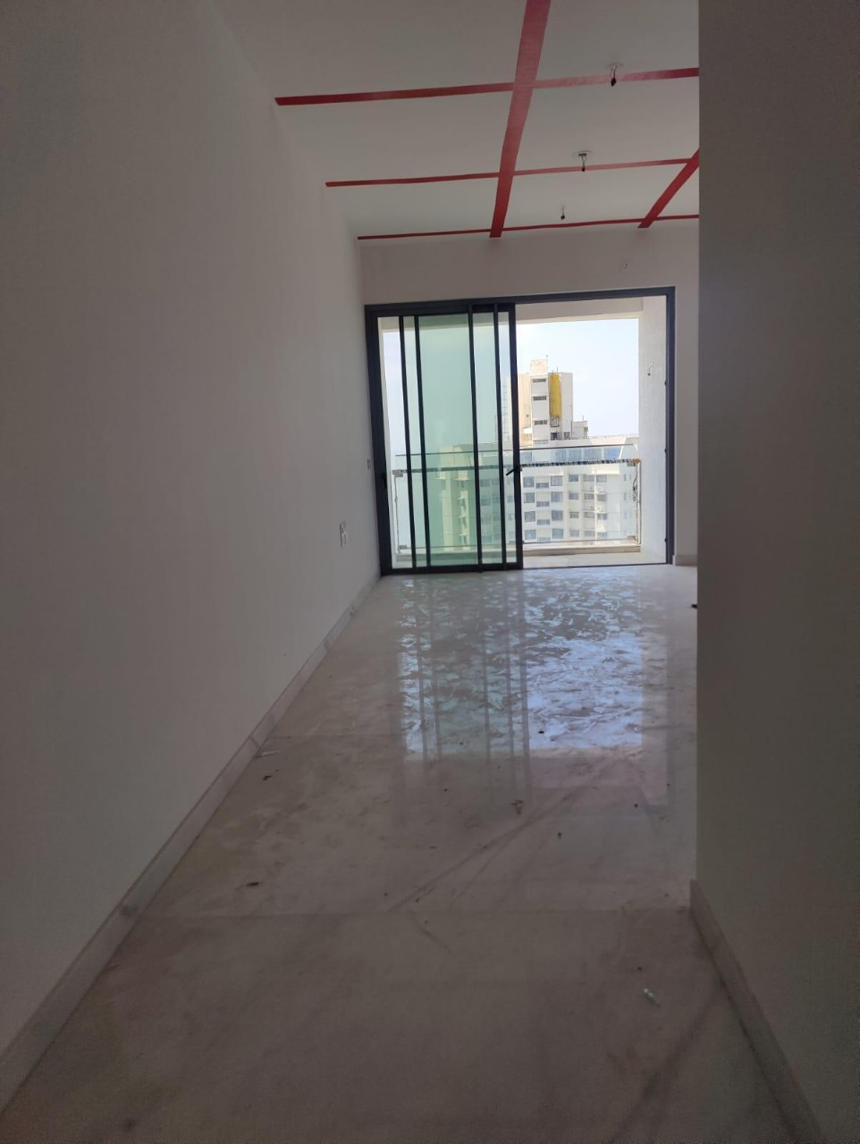 3 BHK + Servant Room 1564 Sq.Ft. Apartment in Hubtown 25 South