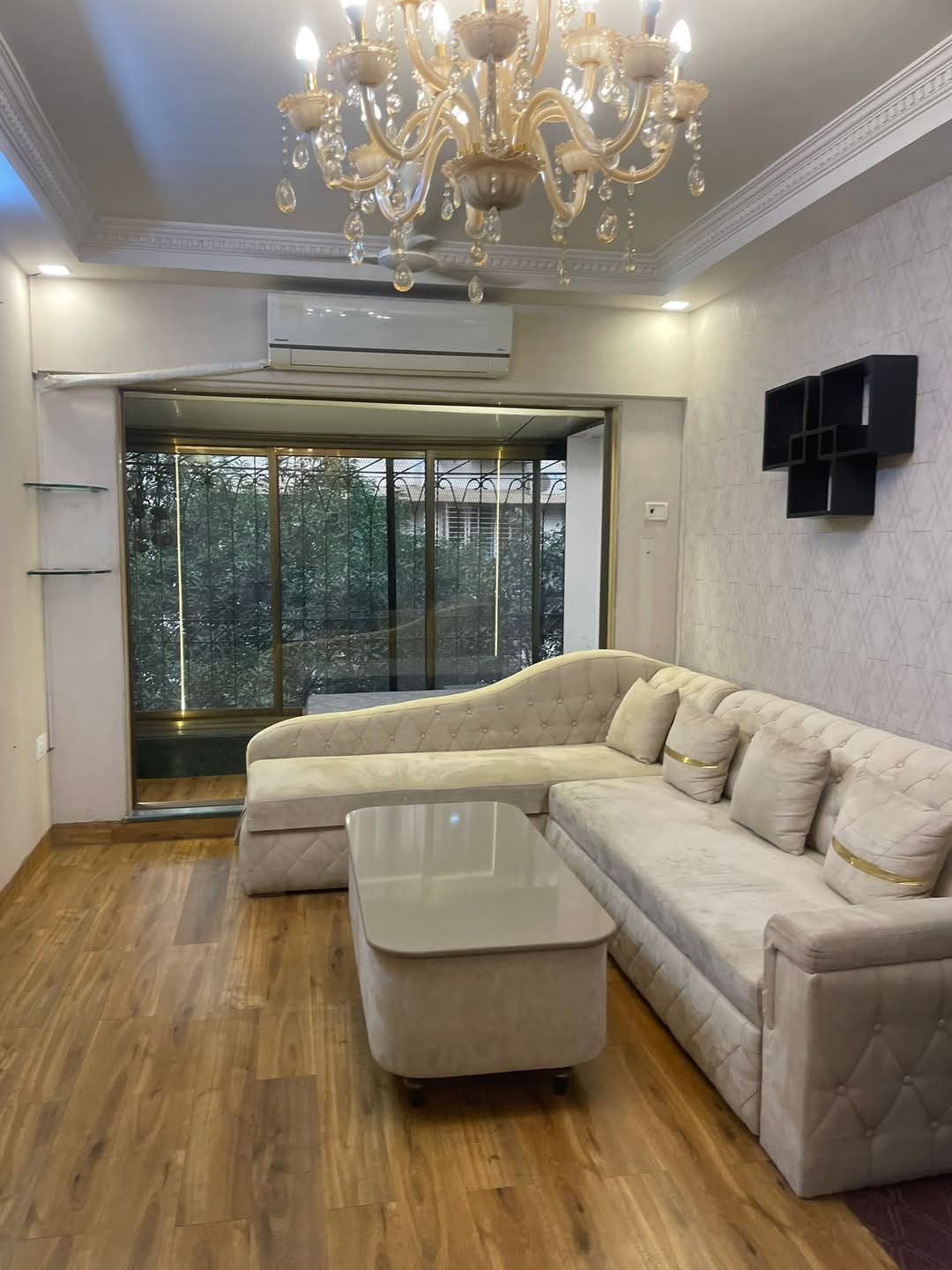 2 BHK Apartment For Rent in Harsh Apartment 