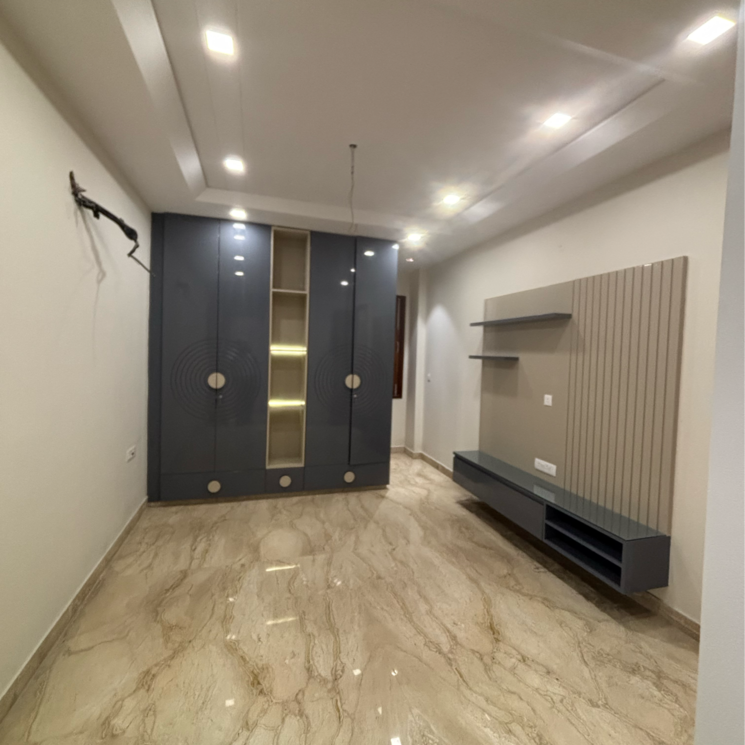 Room, rohini sector 11 3 Bedroom 1400 Sq.Ft. Builder Floor In Rohini Sector 11 Delhi 8676944