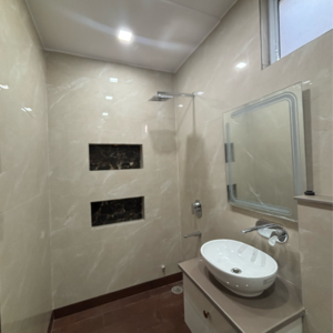 Bathroom in 3 BHK Builder Floor at Rohini Sector 11 – for Sale