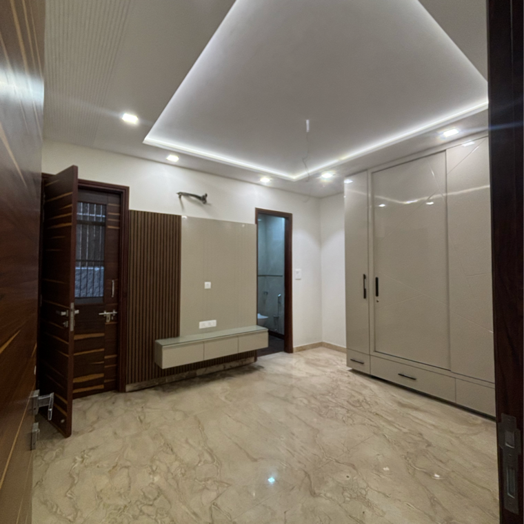 Room, rohini sector 11 3 Bedroom 1400 Sq.Ft. Builder Floor In Rohini Sector 11 Delhi 8676944