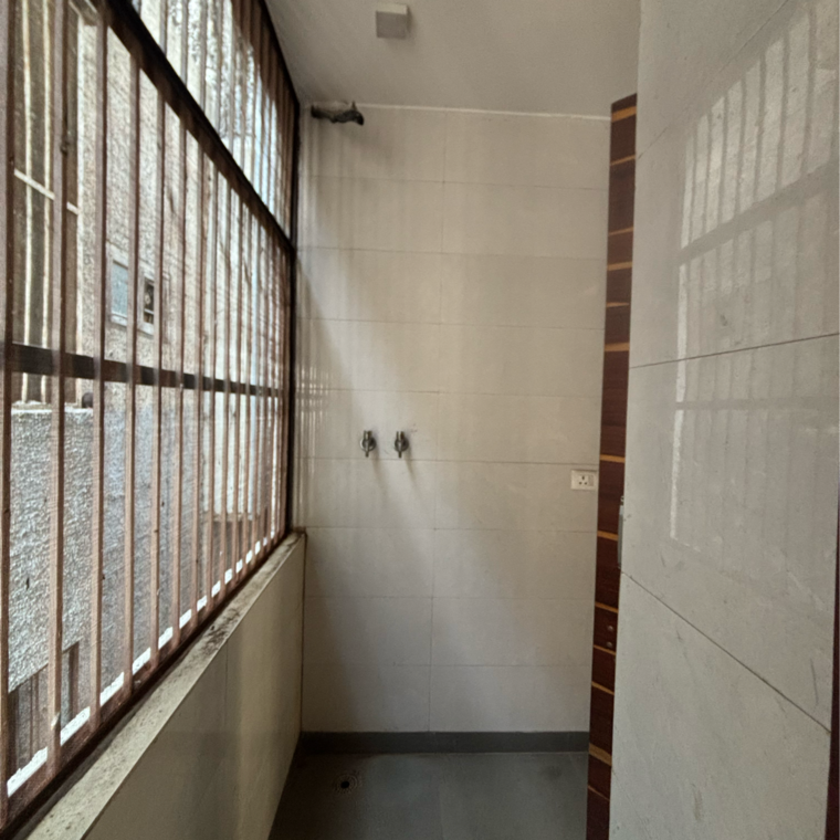 Balcony, rohini sector 11 3 Bedroom 1400 Sq.Ft. Builder Floor In Rohini Sector 11 Delhi 8676944