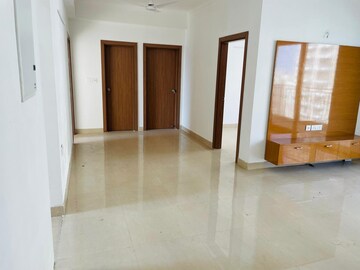 Room in 3 BHK Apartment at ATS Nobility, Sector 4 Greater Noida – for Rent