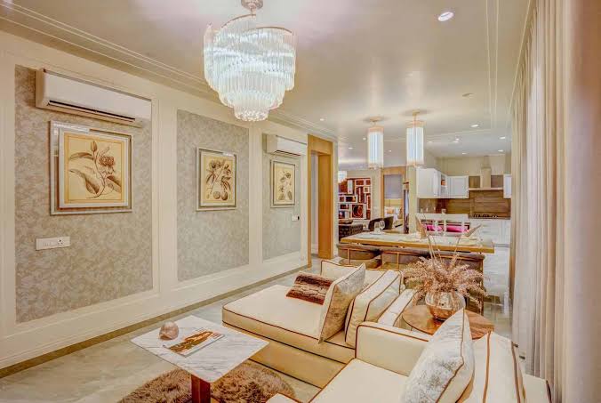 3 BHK + Servant Room Apartment For Sale in Mabella Grand