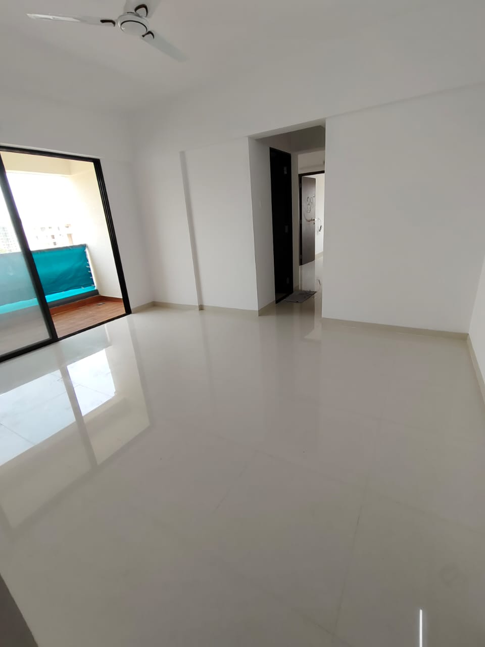 2 BHK + Pooja Room,Servant Room,Study Room,Extra Room 899 Sq.Ft. Apartment in Ravetkar Arihant Shree