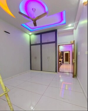 Room in 4 BHK Builder Floor at Sector 30 – for Sale