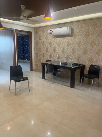 Living Room in 3 BHK Builder Floor at Sector 85 – for Rent