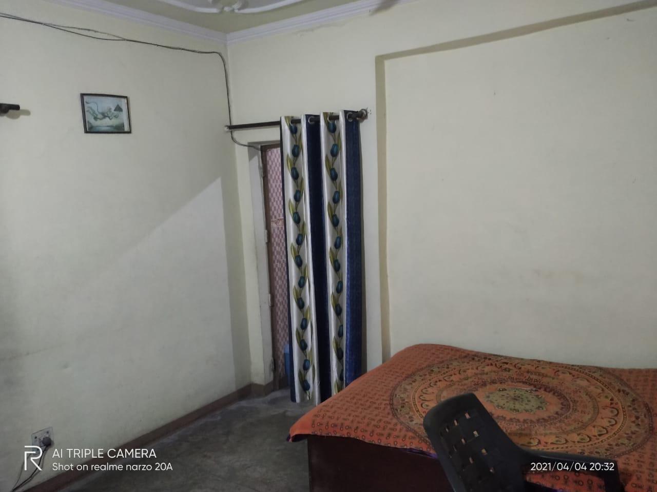 2 BHK Apartment For Sale in Manokamna Apartment