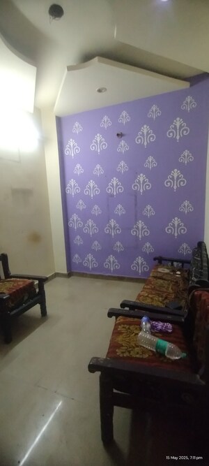 Furnished Amenities in 1 BHK Builder Floor at Vishwas Park – for Sale